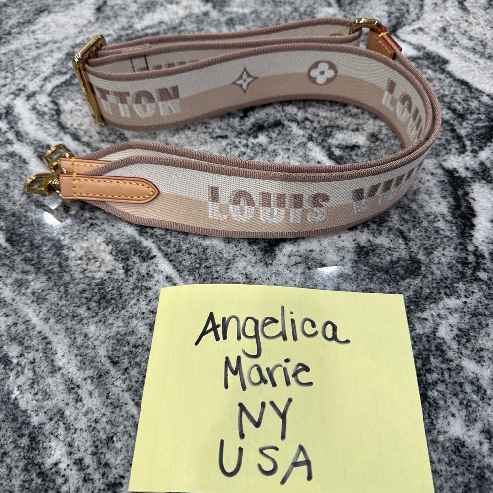 Louis Vuitton Speedy 20 Bandouliere Beige Strap